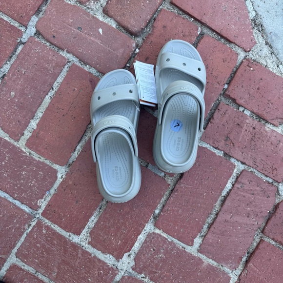 Crocs Mega Crush Gray Sandals - Picture 5 of 7